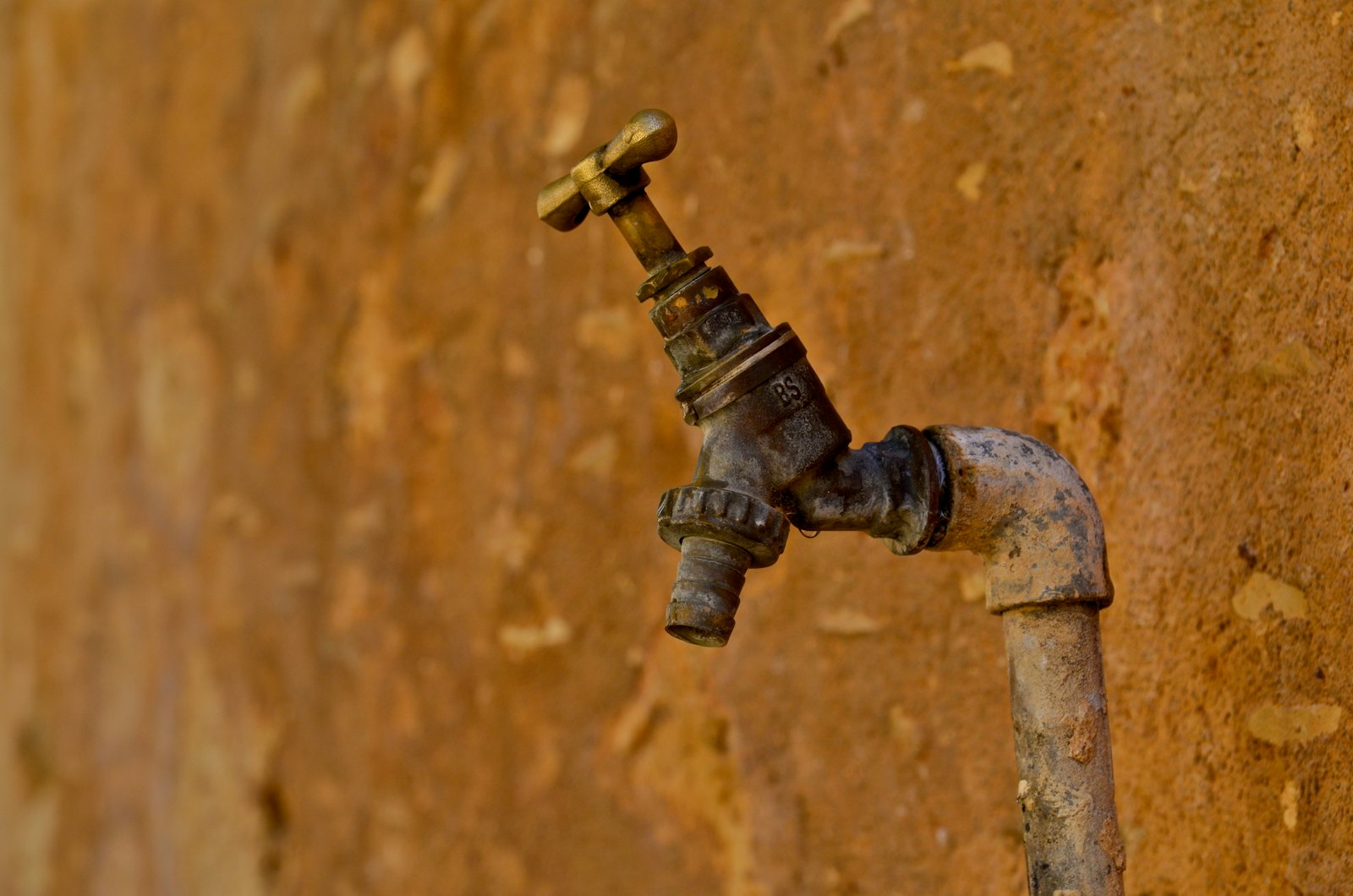 Holler Plumbing — plumber in Deerfield Beach, FL